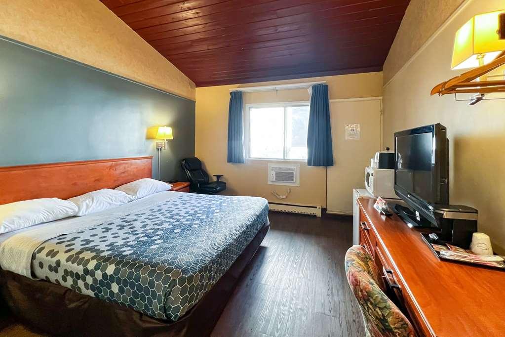 Econo Lodge Motel Village Калгари Номер фото