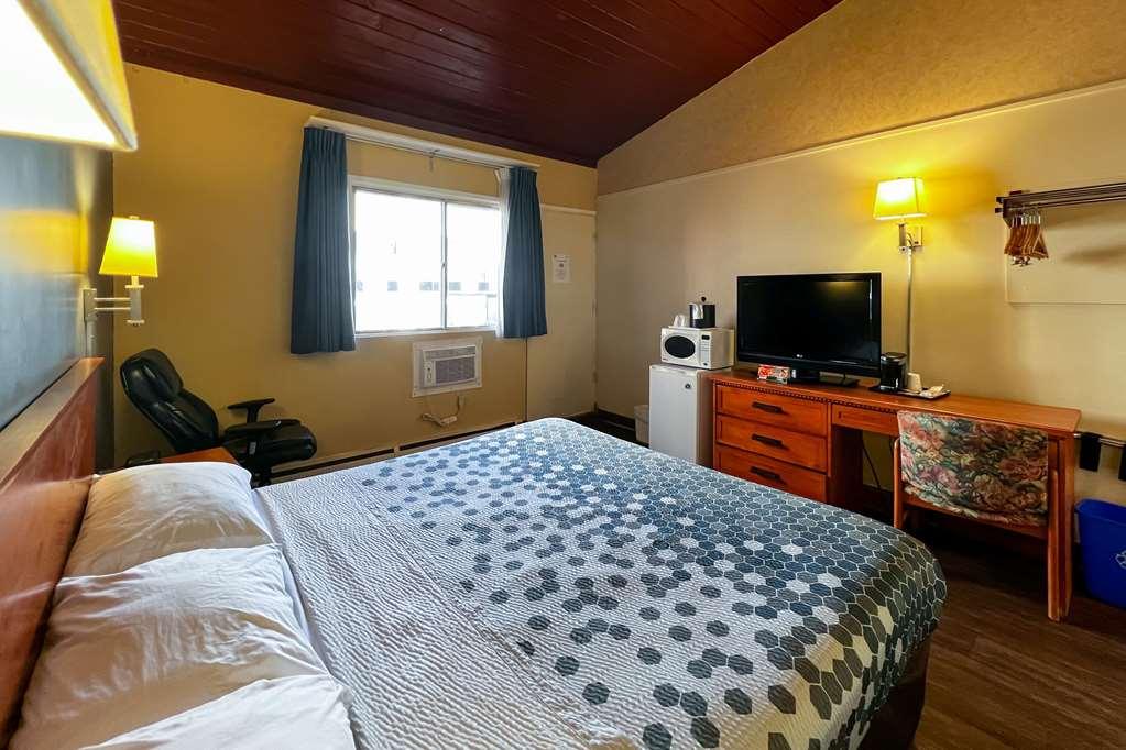 Econo Lodge Motel Village Калгари Номер фото