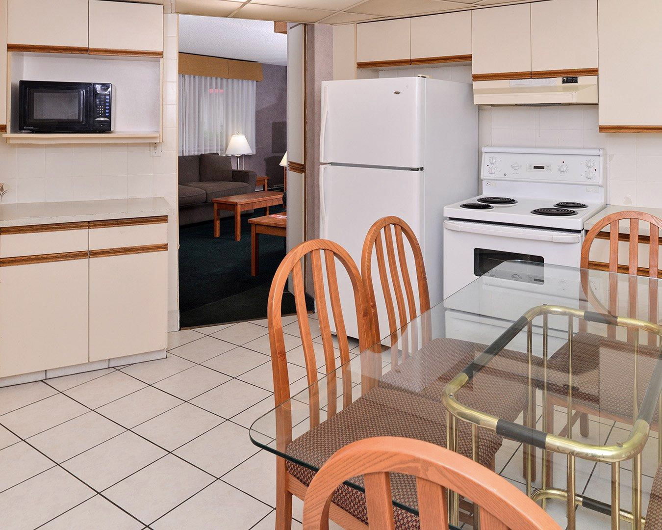 Econo Lodge Motel Village Калгари Номер фото